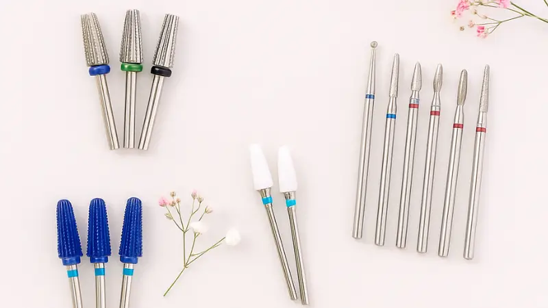Qué significa los colores en las brocas de uñas