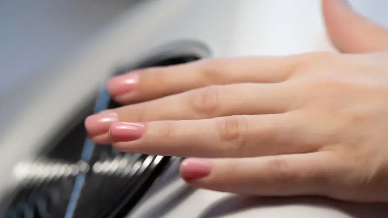 Estructura de la uña, puntos cero, nivelación y fundamentos básicos para la manicura