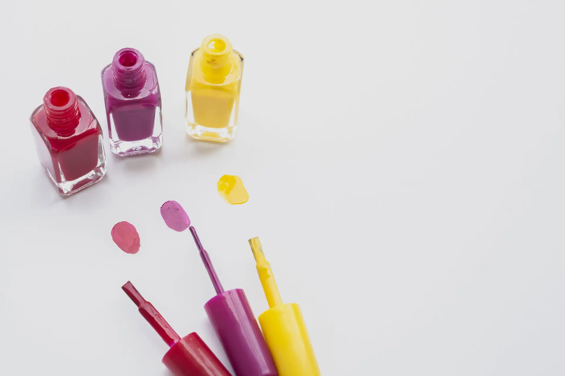 Por qué elegir un buen pigmento de gel ahorra tiempo: guía para manicuristas principiantes + mejores geles en Amazon